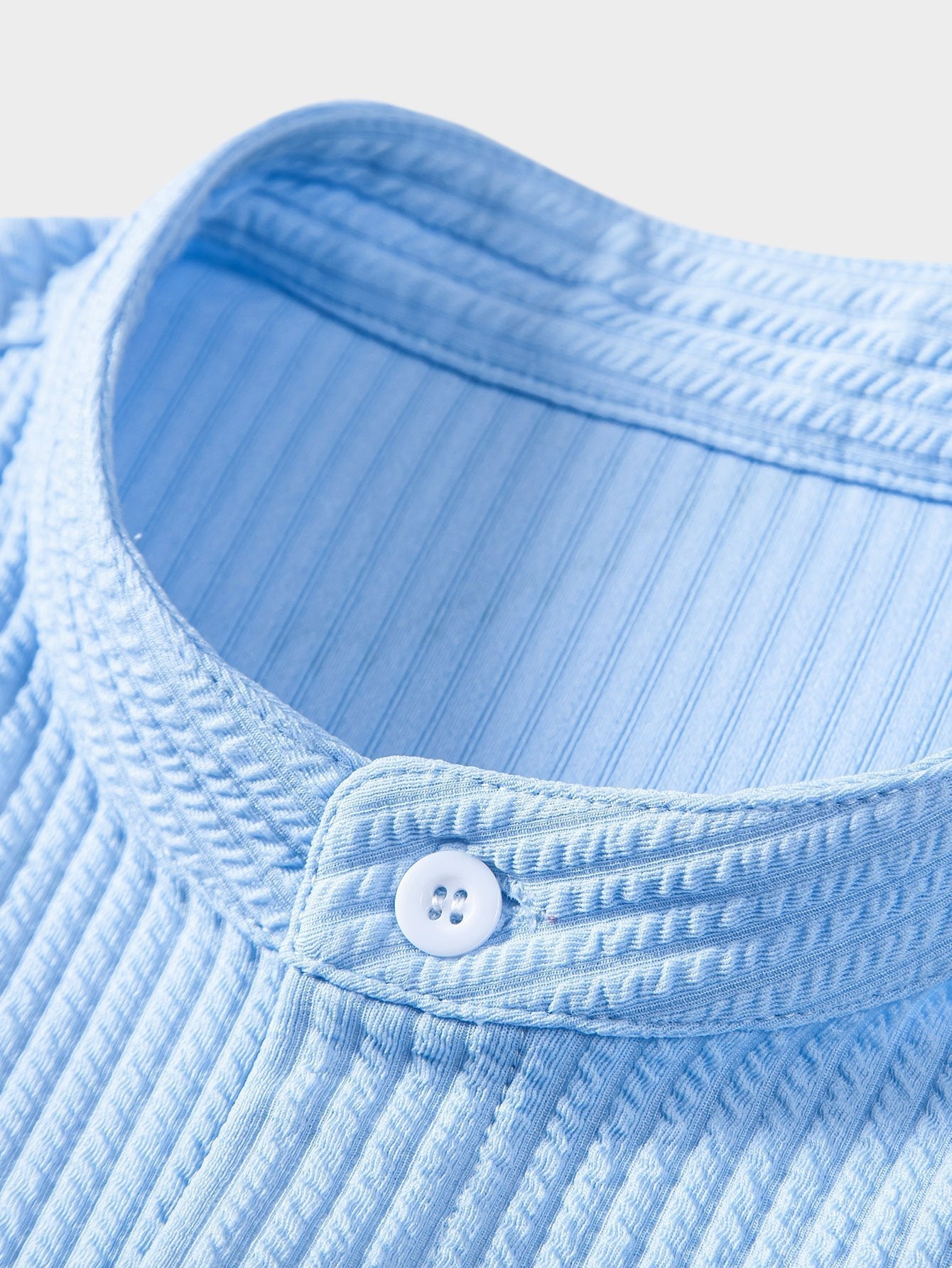 Men's Ribbed Short Sleeve Shirt with Band Collar