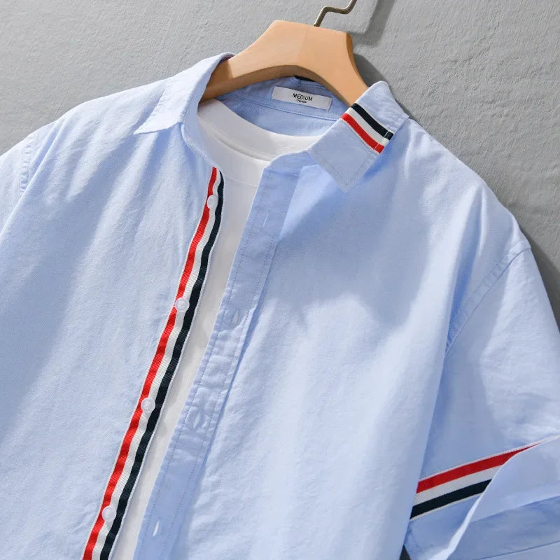 Men's Short Sleeve Shirt with Contrast Stripe Placket