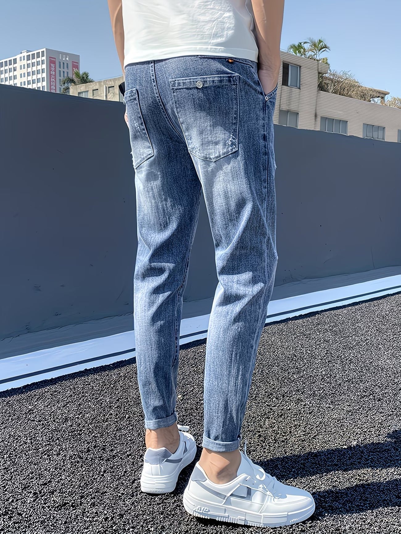 Men's Slim-Fit Tapered Pants