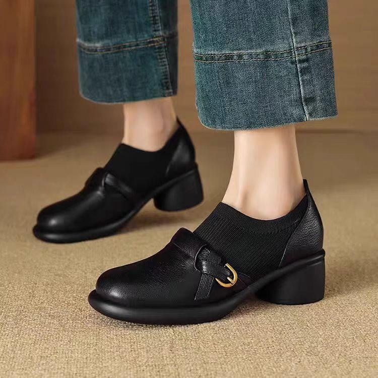 Women's Round Toe Buckle Strap Ribbed Panel Block Heel Loafer